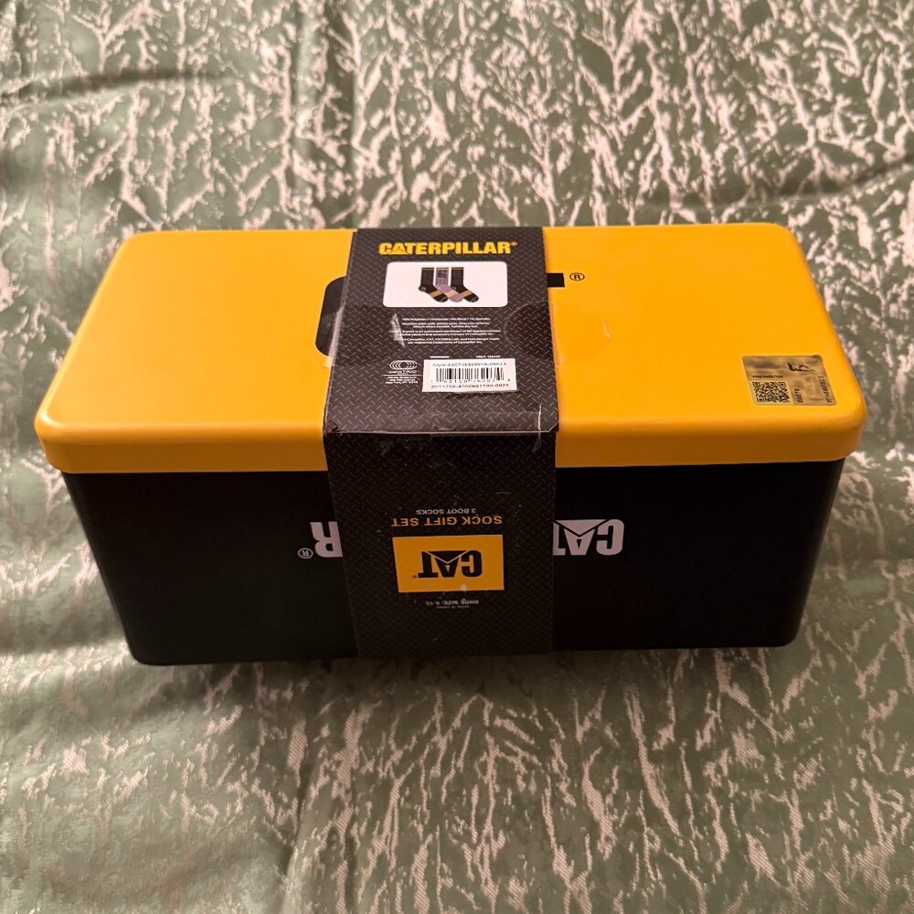 3 pair Caterpillar Sock Gift Set - Free Shipping - Picture 6 of 14